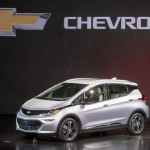 Chevrolet-predstavyla-elektromobil-Bolt-2